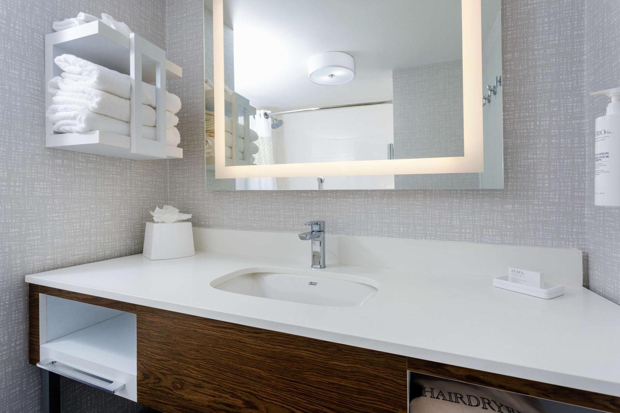 Hampton Inn Jacksonville - I-95 Central Екстер'єр фото