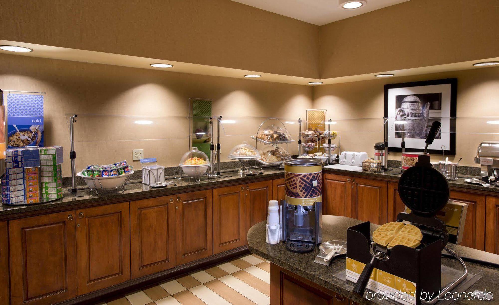 Hampton Inn Jacksonville - I-95 Central Ресторан фото