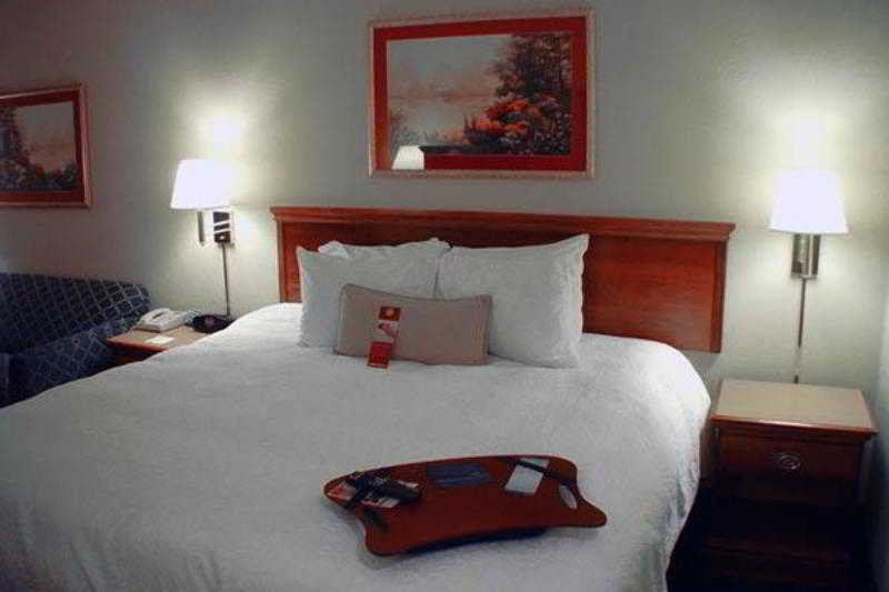 Hampton Inn Jacksonville - I-95 Central Екстер'єр фото