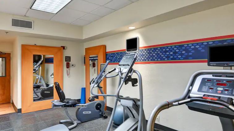 Hampton Inn Jacksonville - I-95 Central Екстер'єр фото